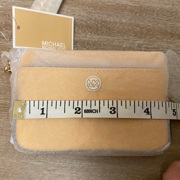 NWT Michael Kors Medium Saffiano Leather Card Case in Jasmine Yellow - Picture 8 of 12